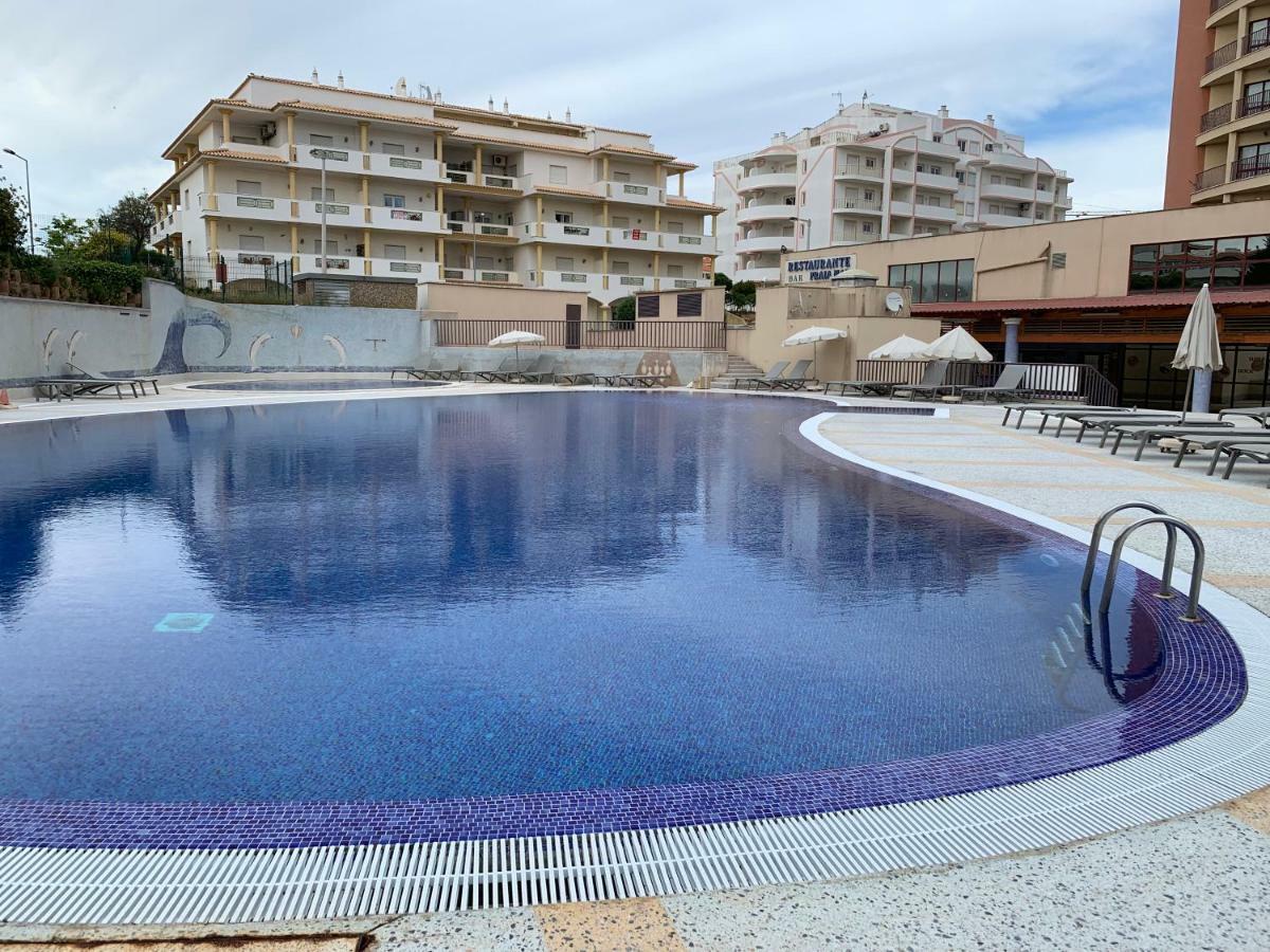 Panoramic Apartment In Portimao: Ocean View, Wifi Kültér fotó