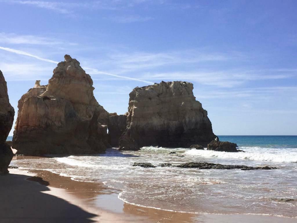Panoramic Apartment In Portimao: Ocean View, Wifi Kültér fotó